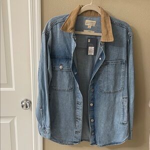 Universal Thread Light Blue Denim Jacket with Tan Collar